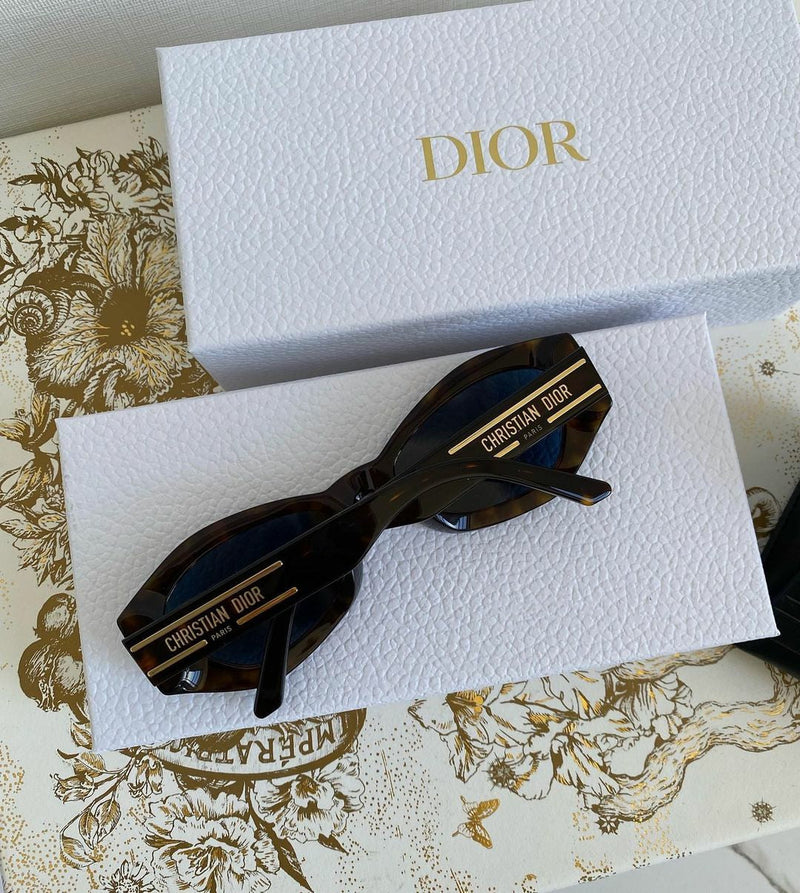 Óculos de Sol Dior Signature B1U Havana Blue